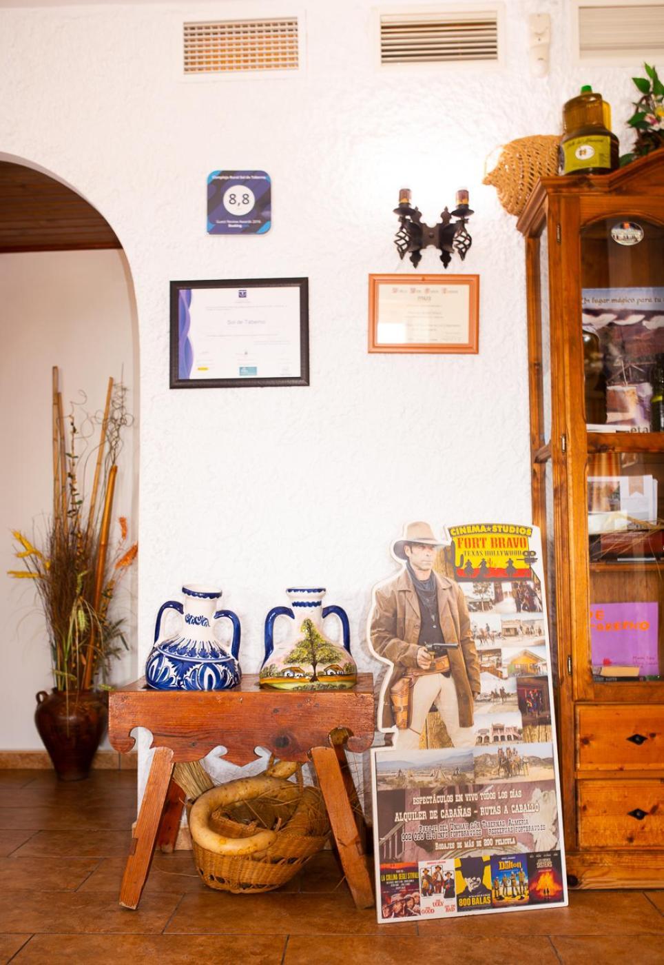 Complejo Rural Sol De Taberno Pensionat Exteriör bild
