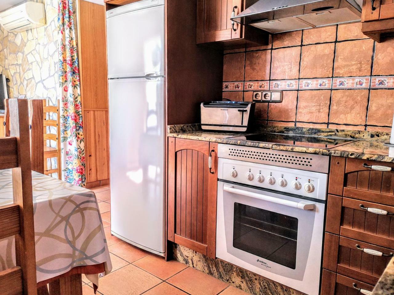 Complejo Rural Sol De Taberno Pensionat Exteriör bild